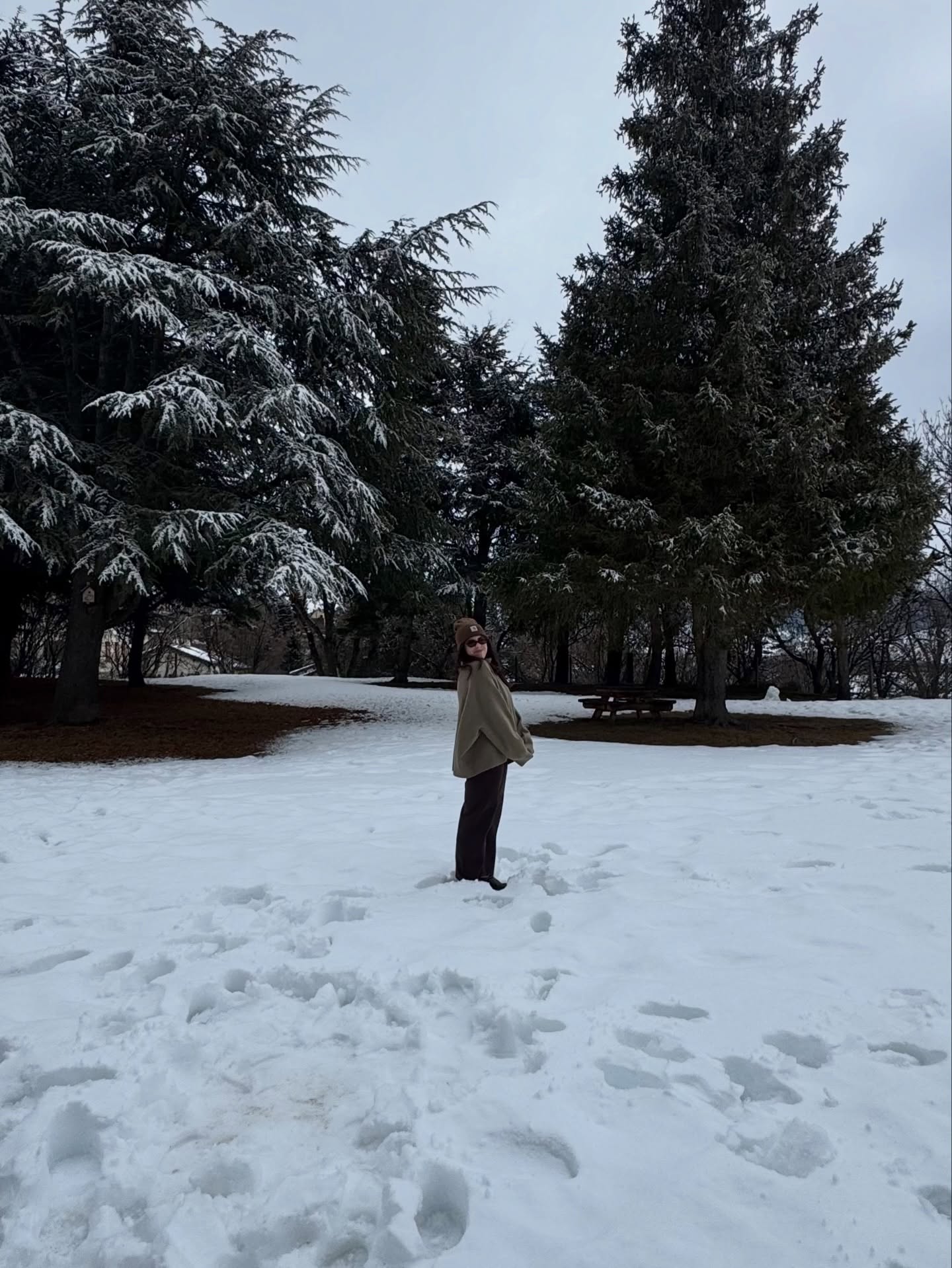 El nivel de recarga de alegría fue directamente proporcional al empacho sideral que nos hemos cogido, y qué felicidad 🧚🏻‍♀️✨🔮🫂🦋🩰🌞

Btw hacerle mis tortitas a la gente que quiero es mi nuevo hobbie🥞