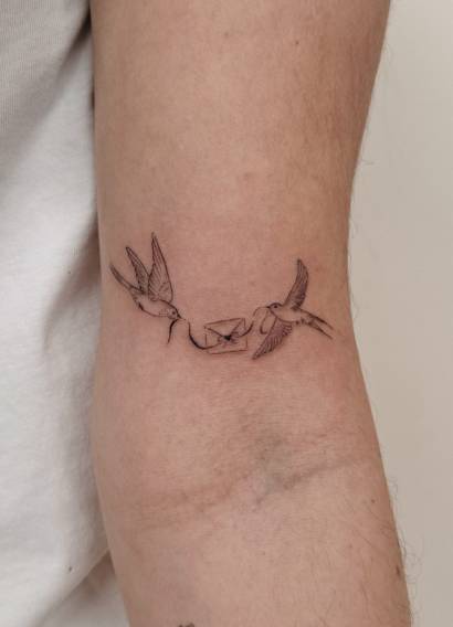 tattoo-fineline-branco-studio tattoo-fineline-branco-studio